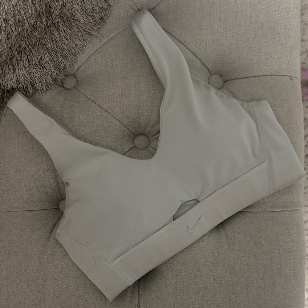 Nike Women's White Sports Bra